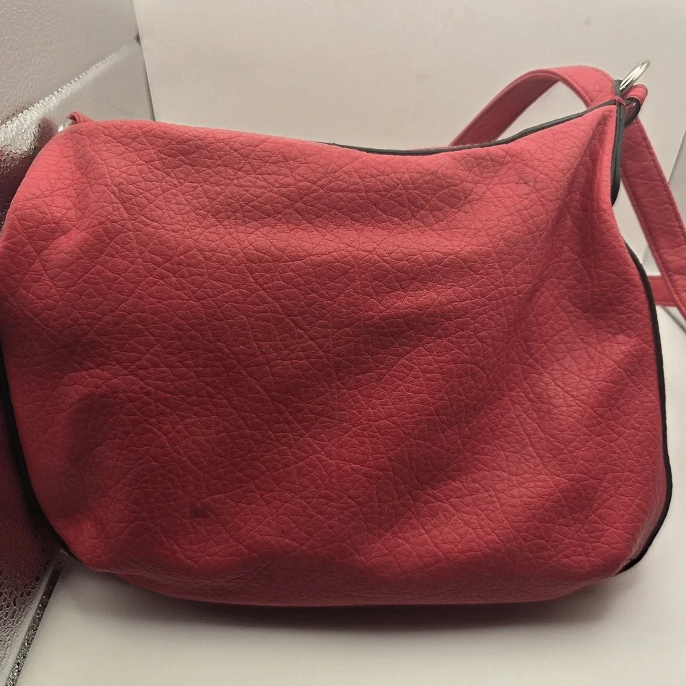 ROSETTI Faux Leather Bright Pink Shoulder Bag Hobo VTG